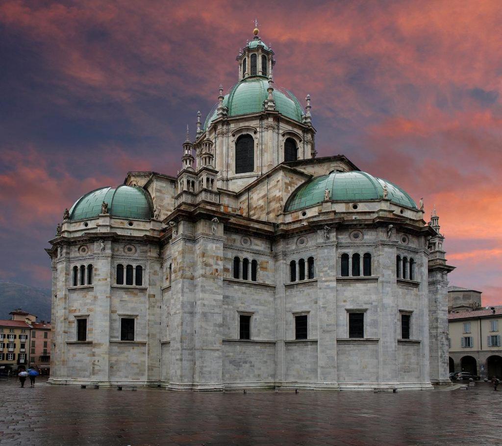 The Window On The Theatre And The Cathedral - Luxury Apartment Комо Екстериор снимка